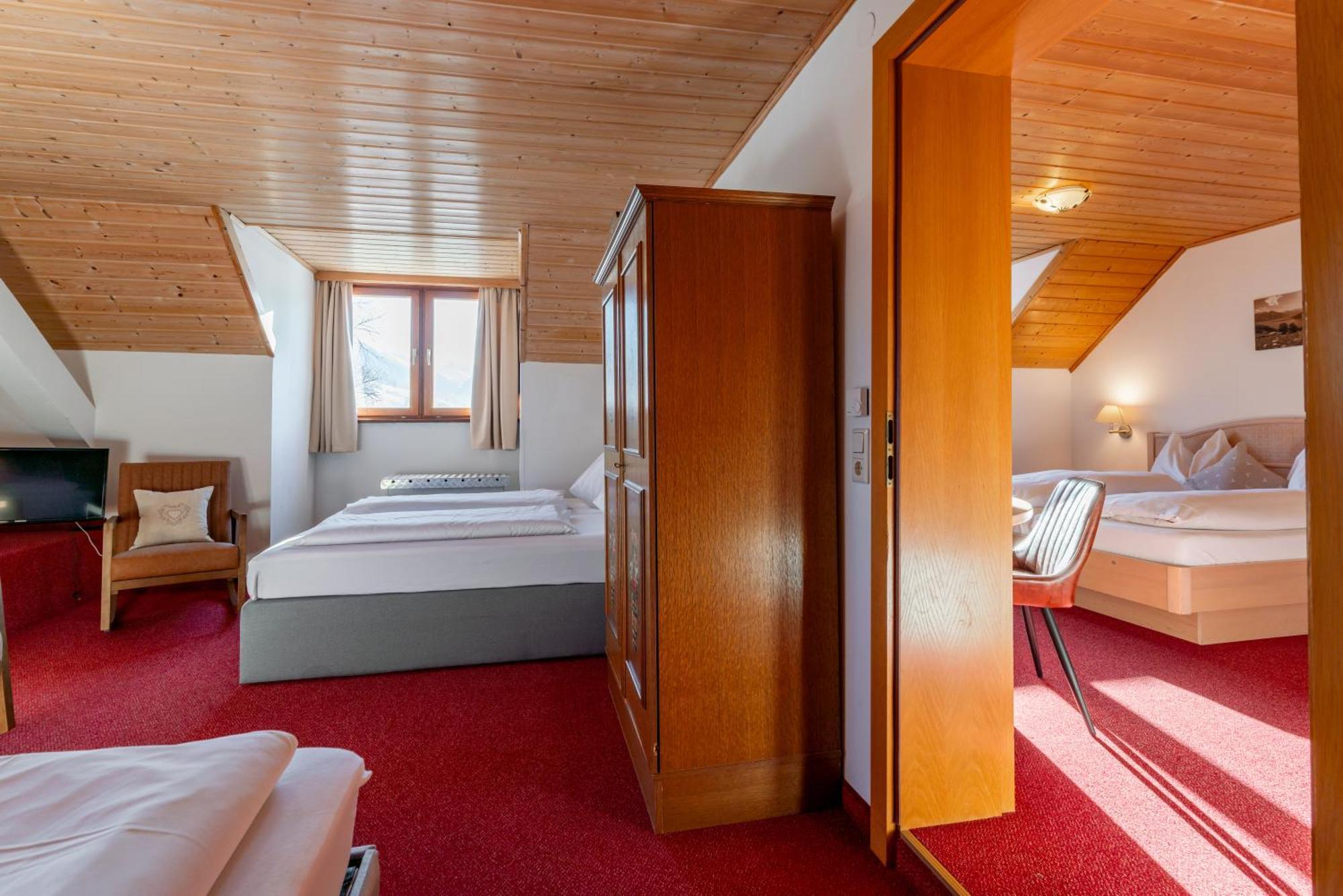 Hotel Gasthof Post Bruck an der Grossglocknerstrasse Bagian luar foto
