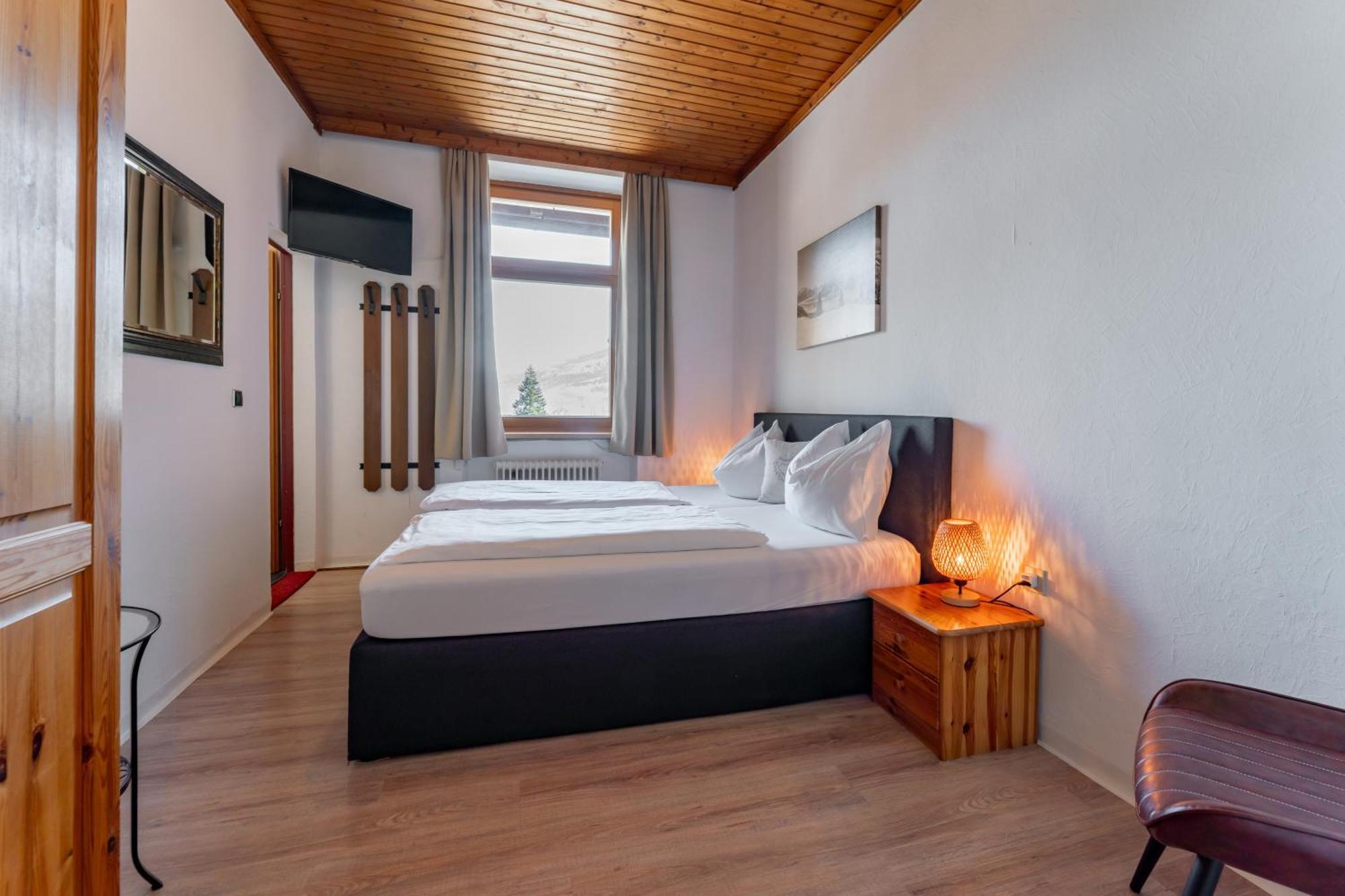 Hotel Gasthof Post Bruck an der Grossglocknerstrasse Bagian luar foto